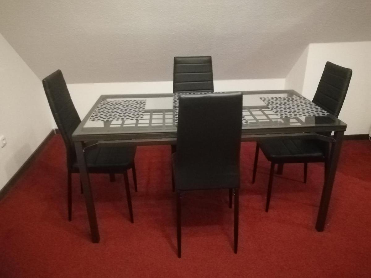 Ferienwohnung In Duesseldorf Hassel 외부 사진
